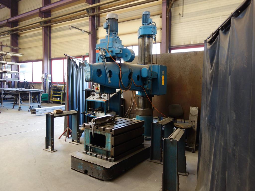 Máquinas de processamento de chapas metálicas, equipamento operacional e de escritório e frota de veículos-2