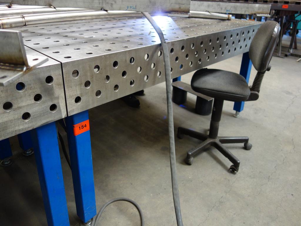 Máquinas de processamento de chapas metálicas, equipamento operacional e de escritório e frota de veículos-1