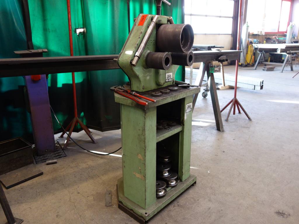 Máquinas de processamento de chapas metálicas, equipamento operacional e de escritório e frota de veículos-2