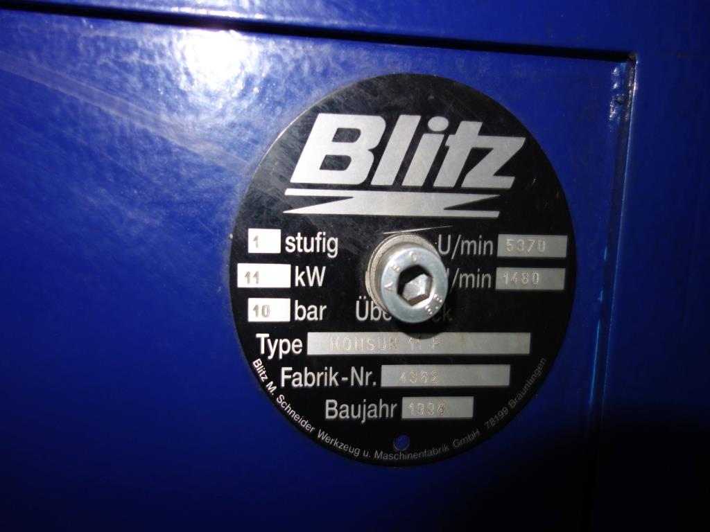 Máquinas de processamento de chapas metálicas, equipamento operacional e de escritório e frota de veículos-2