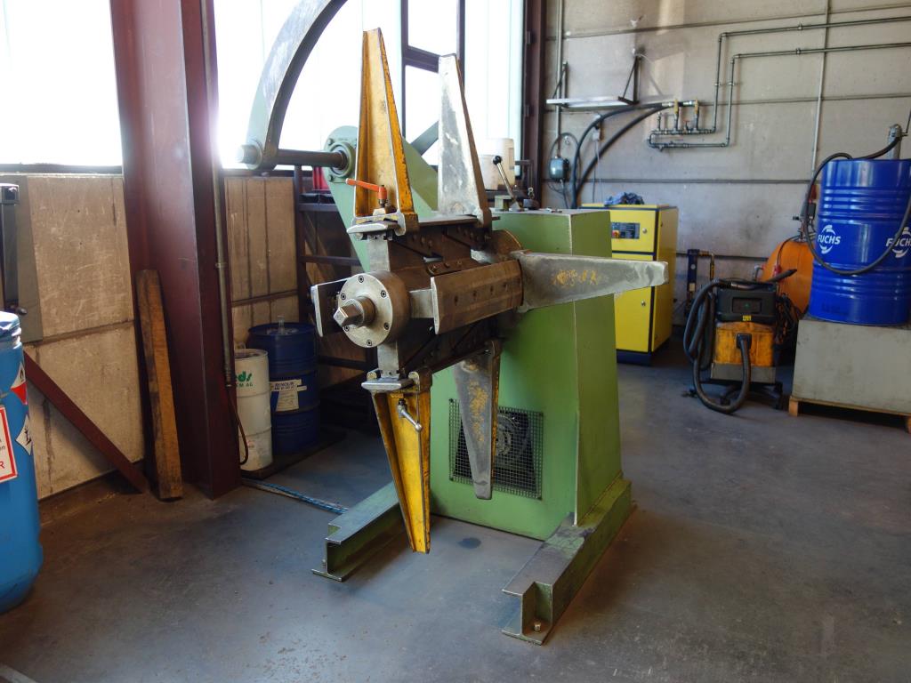 Máquinas de processamento de chapas metálicas, equipamento operacional e de escritório e frota de veículos-9