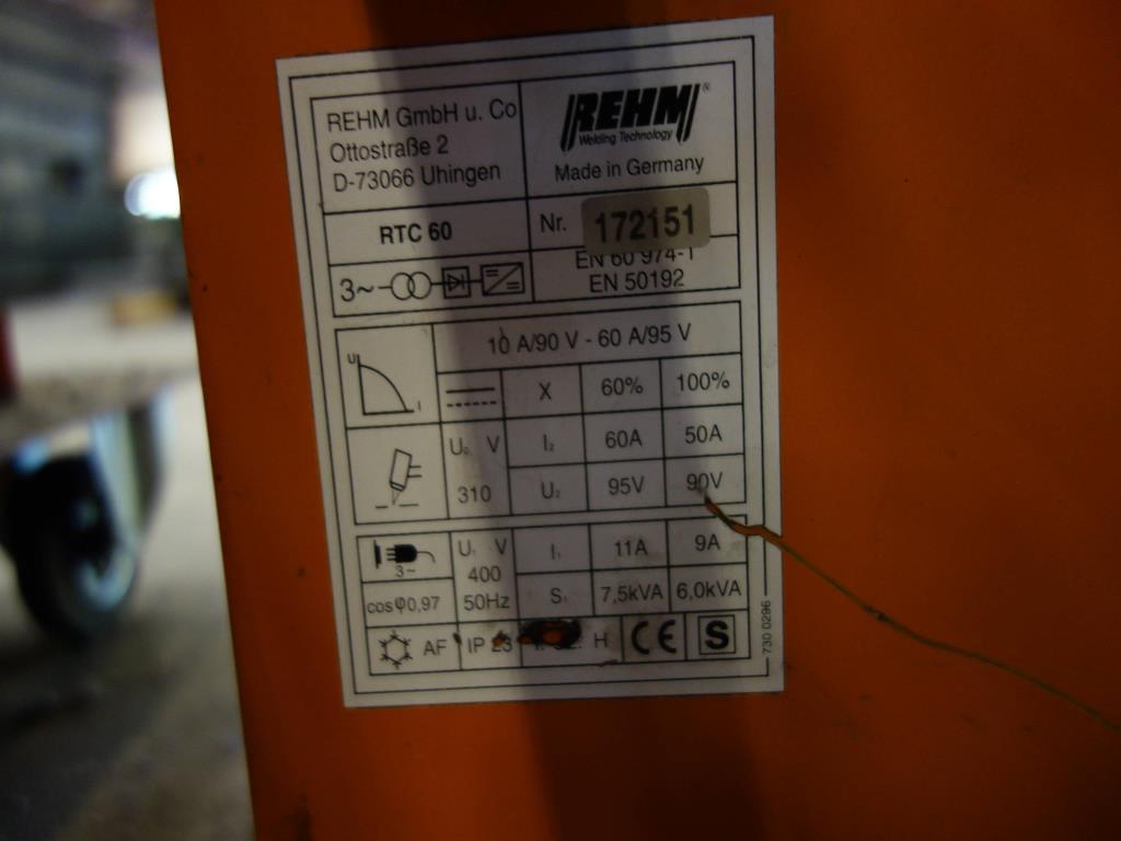 Máquinas de processamento de chapas metálicas, equipamento operacional e de escritório e frota de veículos-3