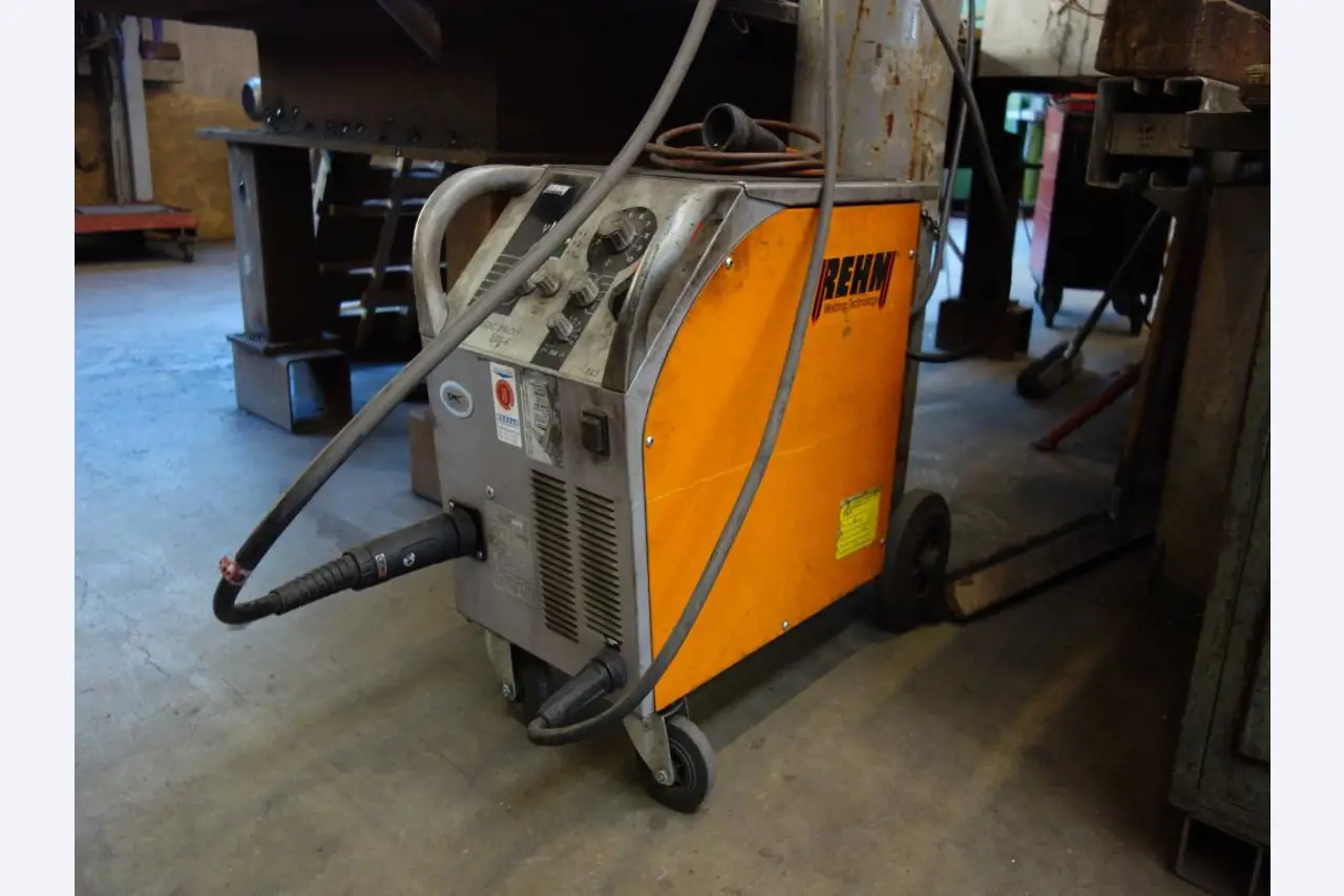 Machines for sheet metal working, business and office equipment as well as vehicle fleet-1