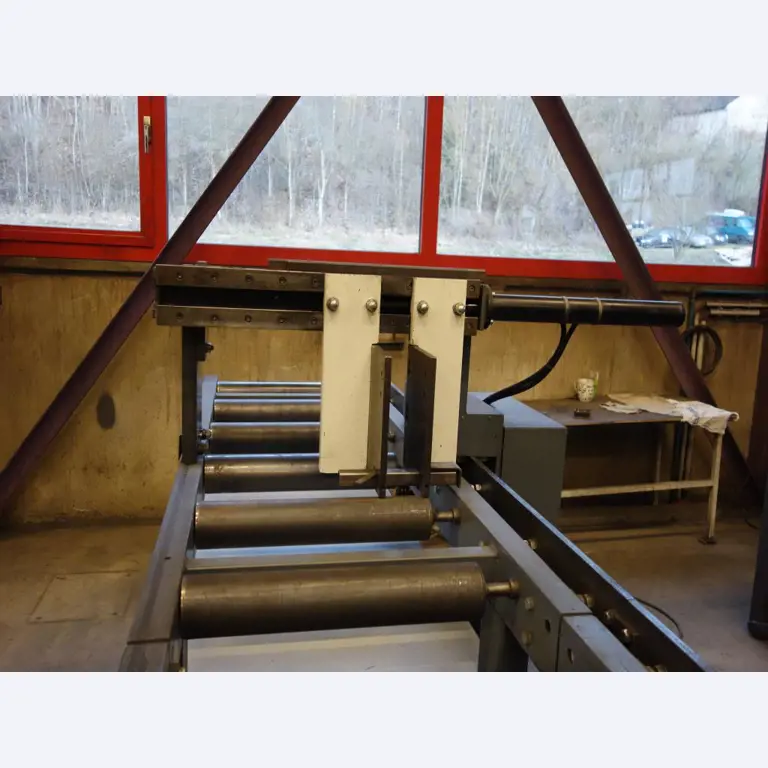 Machines for sheet metal working, business and office equipment as well as vehicle fleet-6