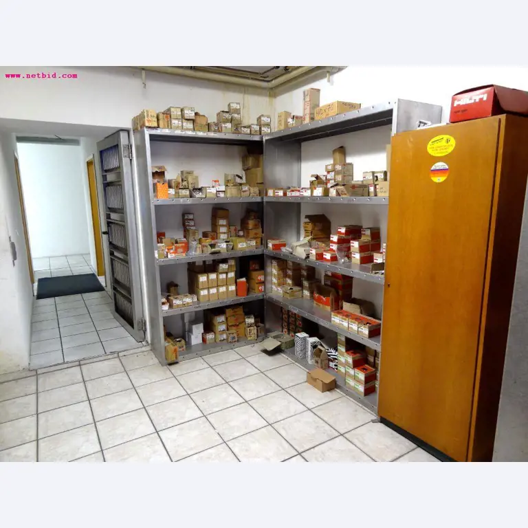 Máquinas de processamento de chapas metálicas, equipamento operacional e de escritório e frota de veículos-5