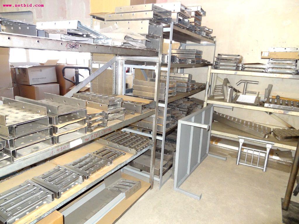 Máquinas de processamento de chapas metálicas, equipamento operacional e de escritório e frota de veículos-3