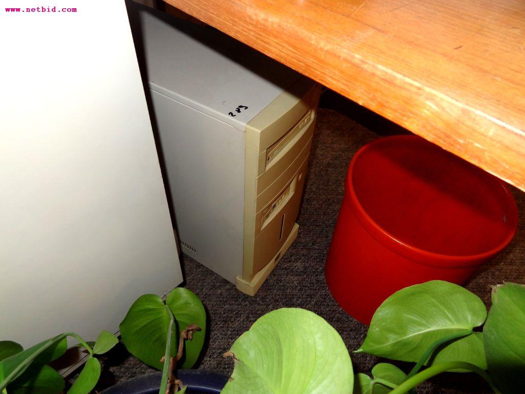 Máquinas de processamento de chapas metálicas, equipamento operacional e de escritório e frota de veículos-11