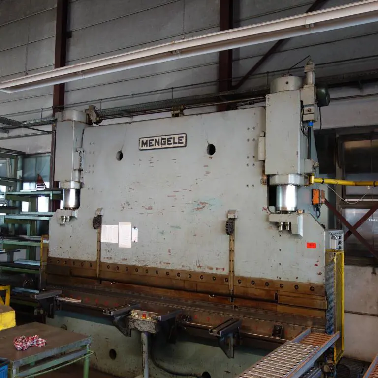 Hydraulic CNC press brake Mengele D200-31B