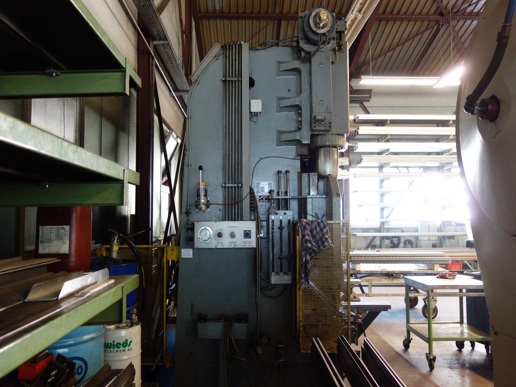 Máquinas de processamento de chapas metálicas, equipamento operacional e de escritório e frota de veículos-6