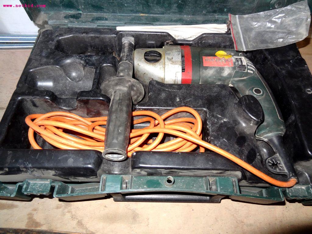 Máquinas de processamento de chapas metálicas, equipamento operacional e de escritório e frota de veículos-11