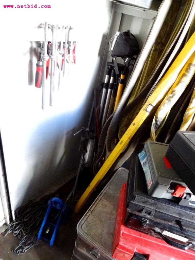 Máquinas de processamento de chapas metálicas, equipamento operacional e de escritório e frota de veículos-16