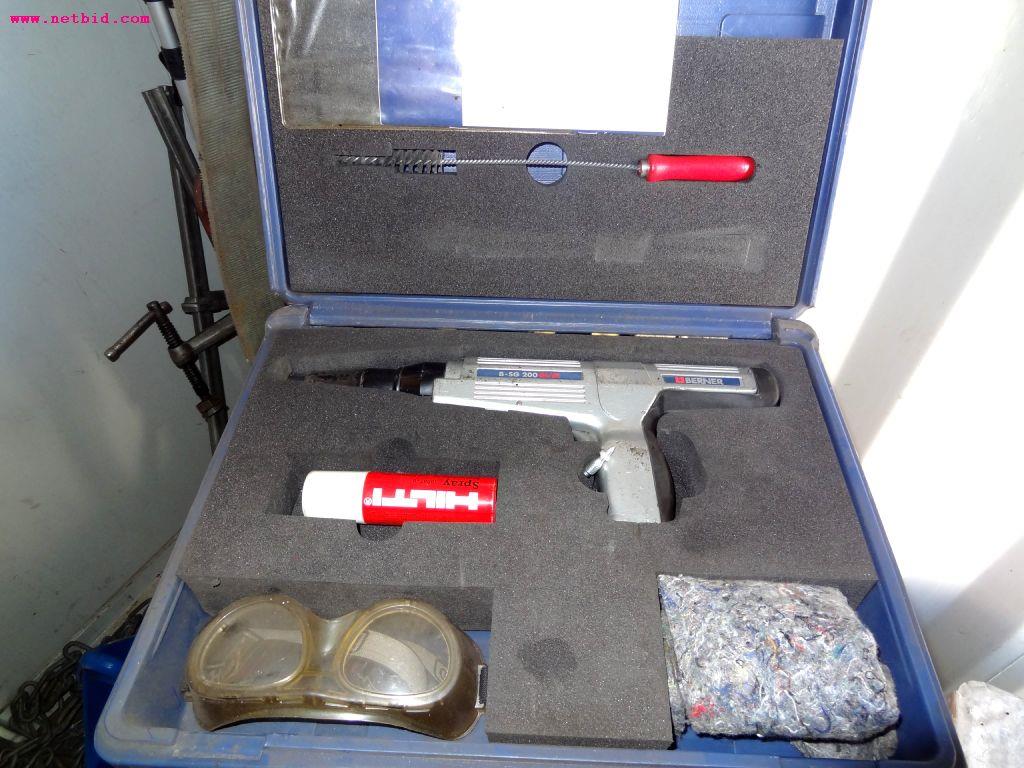 Máquinas de processamento de chapas metálicas, equipamento operacional e de escritório e frota de veículos-25