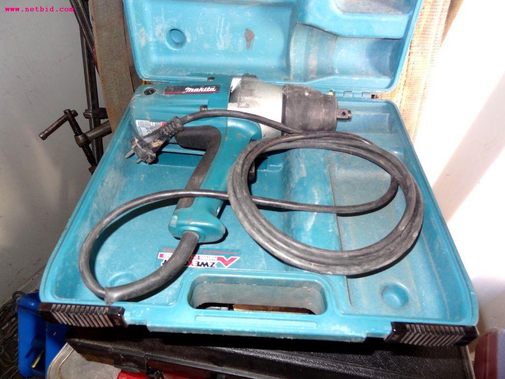 Máquinas de processamento de chapas metálicas, equipamento operacional e de escritório e frota de veículos-3