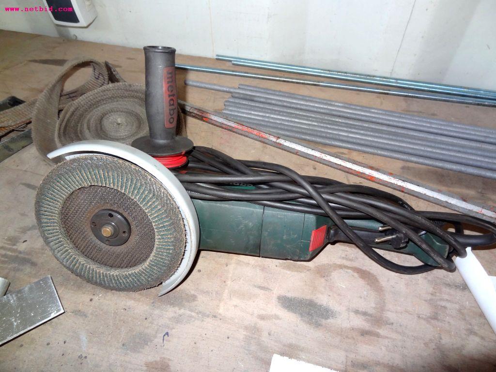 Máquinas de processamento de chapas metálicas, equipamento operacional e de escritório e frota de veículos-9