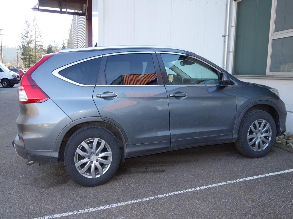 Máquinas de processamento de chapas metálicas, equipamento operacional e de escritório e frota de veículos-1