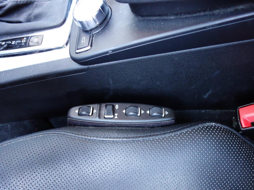 Máquinas de processamento de chapas metálicas, equipamento operacional e de escritório e frota de veículos-7