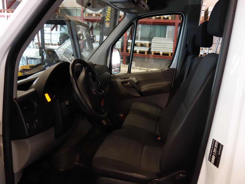 Máquinas de processamento de chapas metálicas, equipamento operacional e de escritório e frota de veículos-9