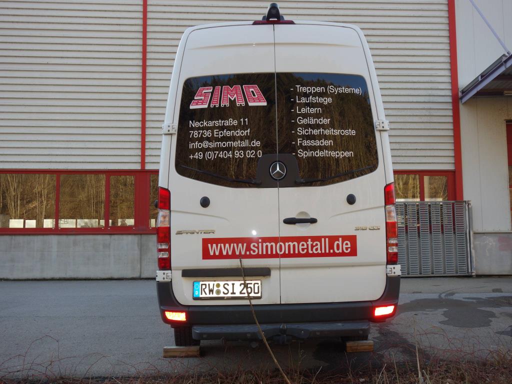 Máquinas de processamento de chapas metálicas, equipamento operacional e de escritório e frota de veículos-2