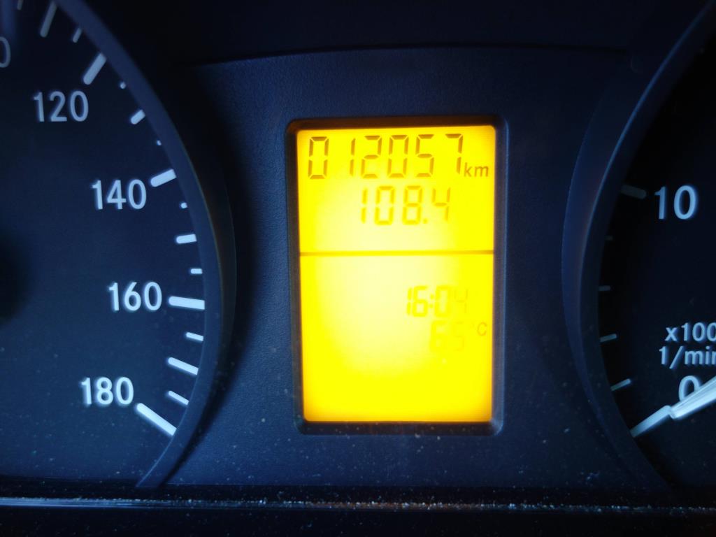 Máquinas de processamento de chapas metálicas, equipamento operacional e de escritório e frota de veículos-4