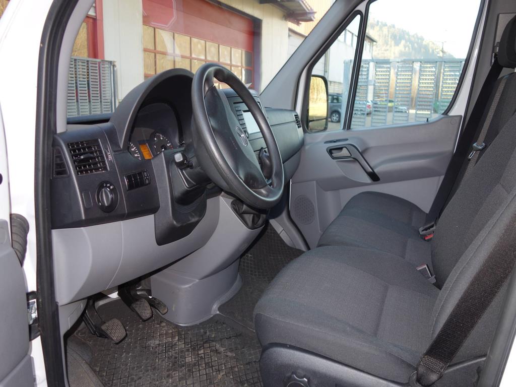 Máquinas de processamento de chapas metálicas, equipamento operacional e de escritório e frota de veículos-9