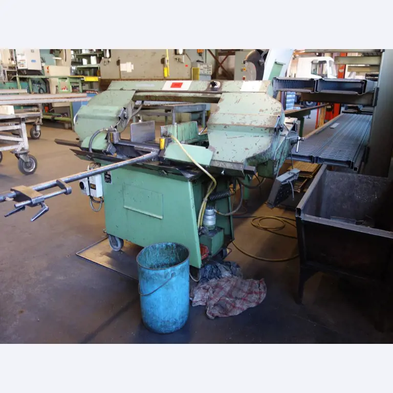 Machines for sheet metal working, business and office equipment as well as vehicle fleet-5