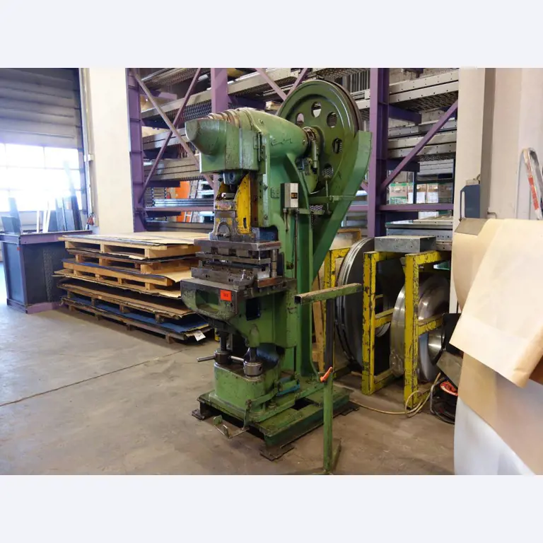 Machines for sheet metal working, business and office equipment as well as vehicle fleet-3