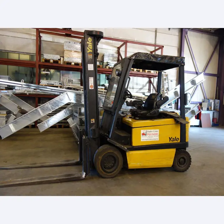 Machines for sheet metal working, business and office equipment as well as vehicle fleet-1