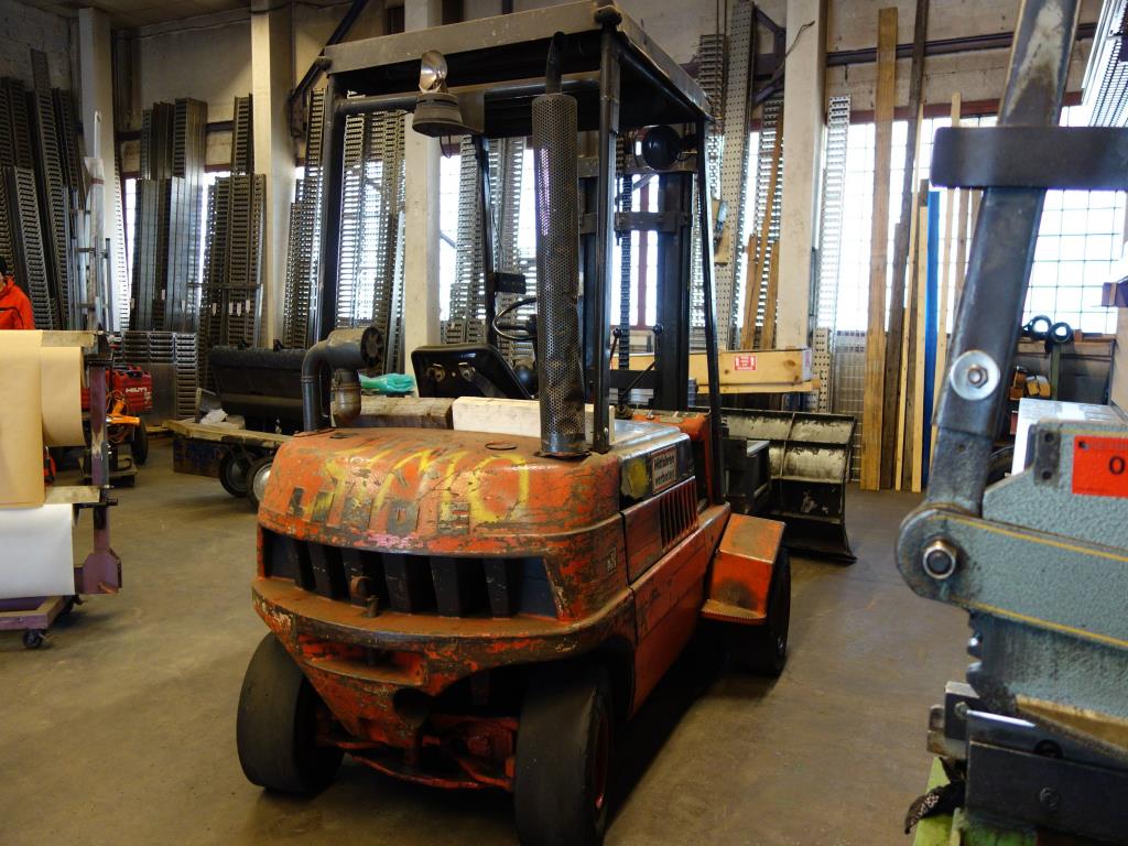 Máquinas de processamento de chapas metálicas, equipamento operacional e de escritório e frota de veículos-2