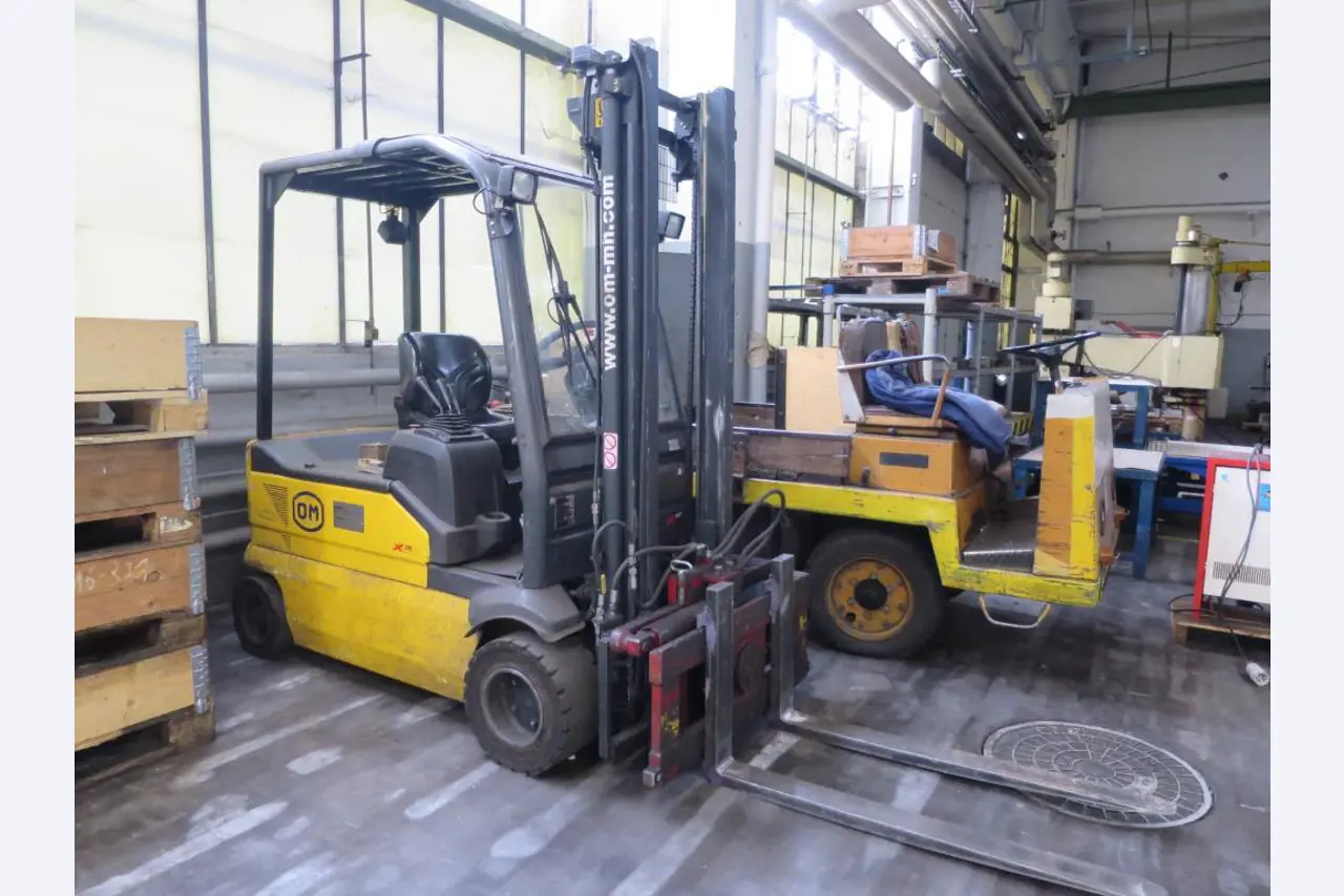 Gear manufacturing machines-1