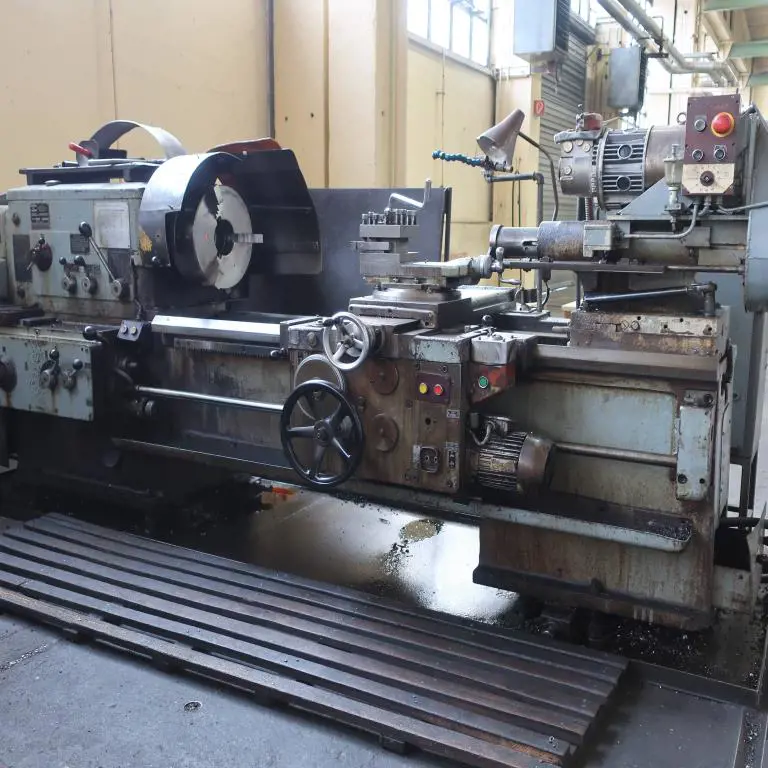 L+Z Lathe S.N. Kirowa 1M63