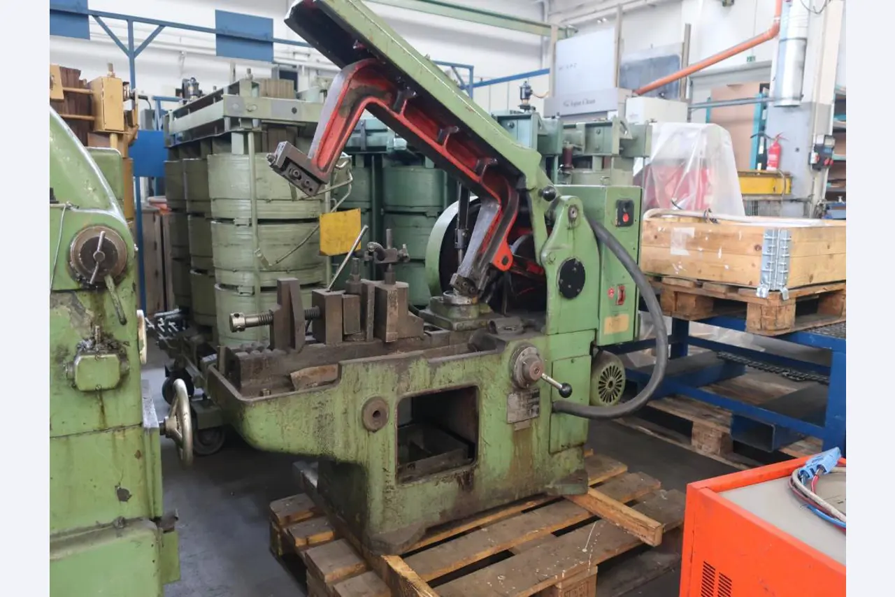 Gear manufacturing machines-1