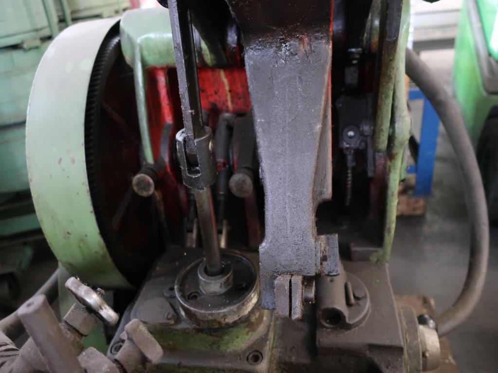 Gear manufacturing machines-4
