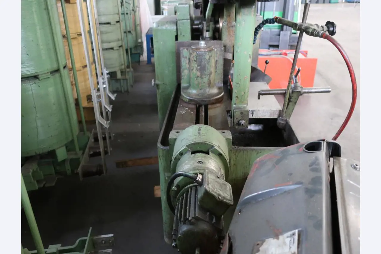 Gear manufacturing machines-3
