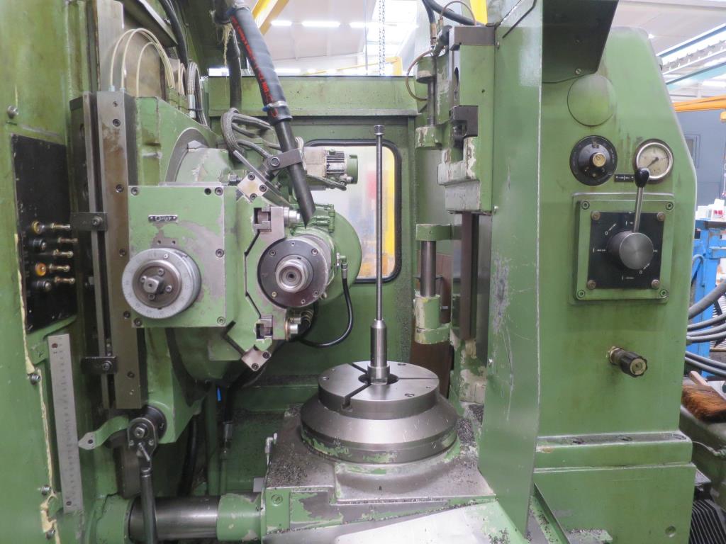 Maschinen zur Zahnradfertigung-6