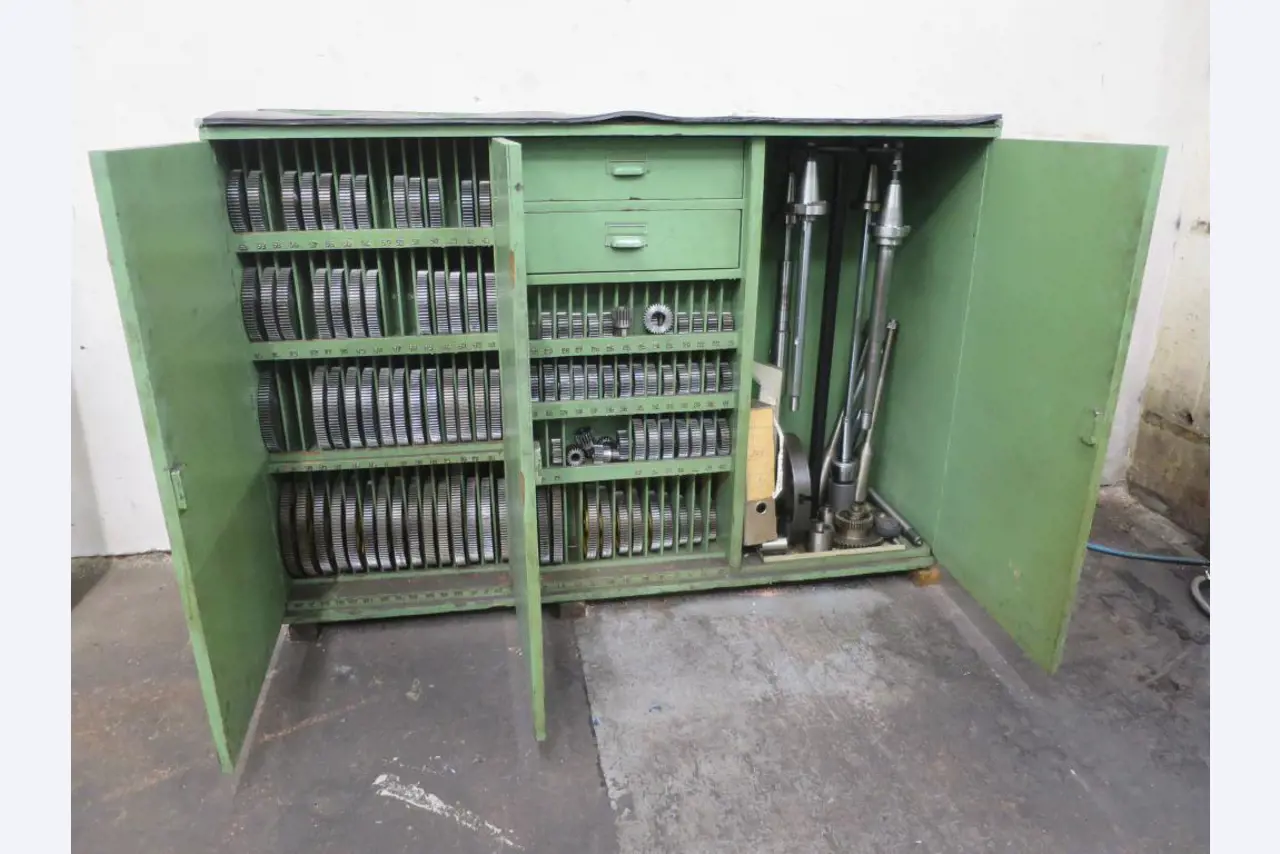 Gear manufacturing machines-8