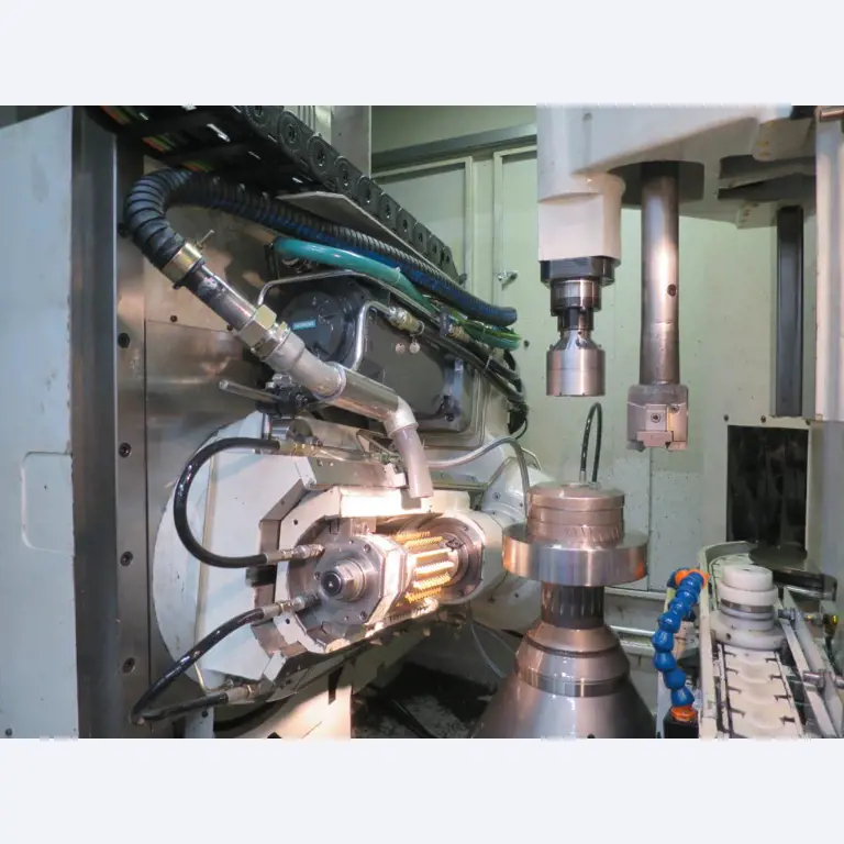 Machines pour la fabrication de roues dentées-10