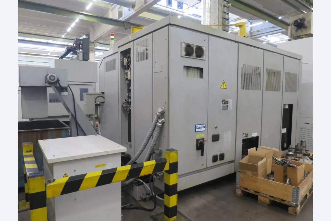 Machines pour la fabrication de roues dentées-4