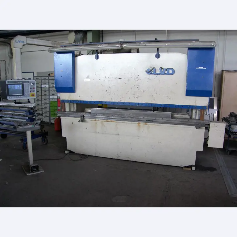 CNC stiskalnica, laserski stroj za izsekovanje-1