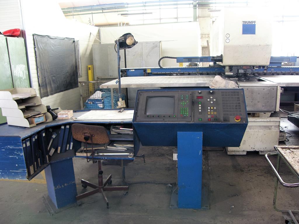Laser punching machine and CNC-folding machine-2