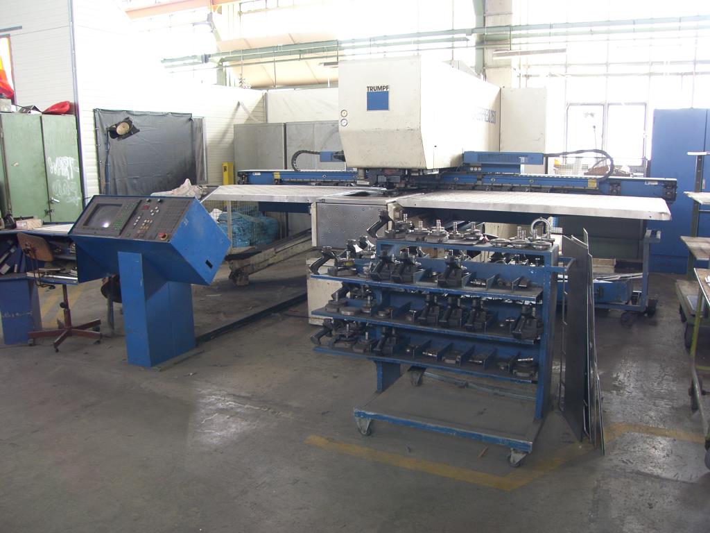 Laser punching machine and CNC-folding machine-7