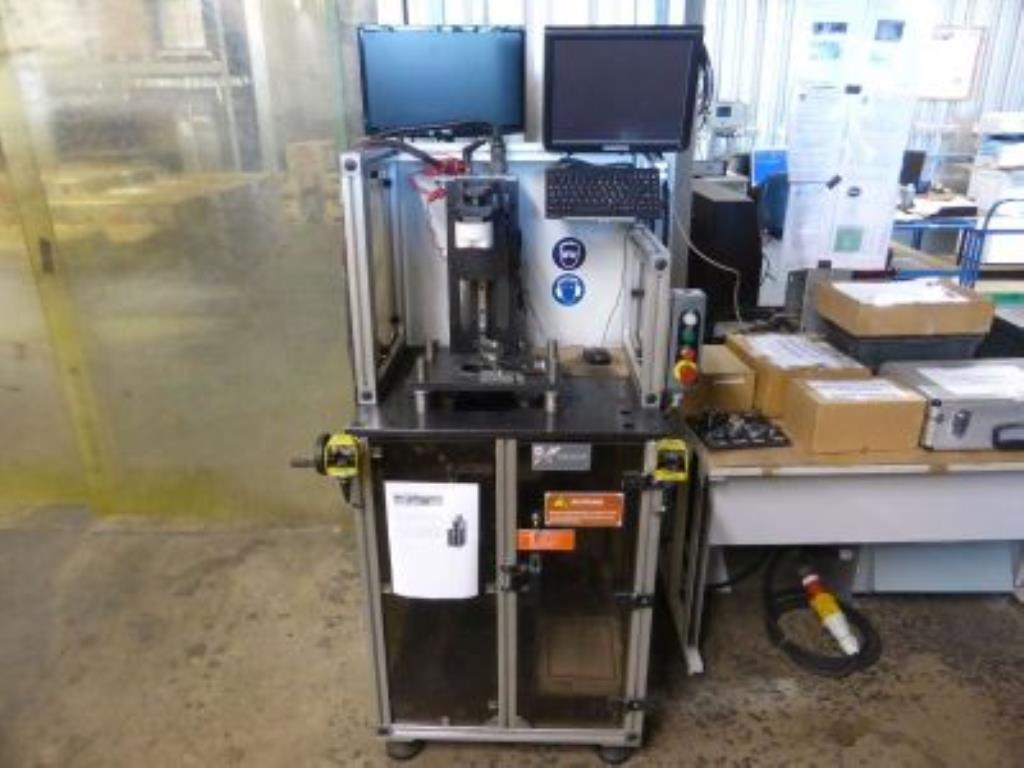 Máquinas para o recondicionamento de motores de arranque e alternadores-3