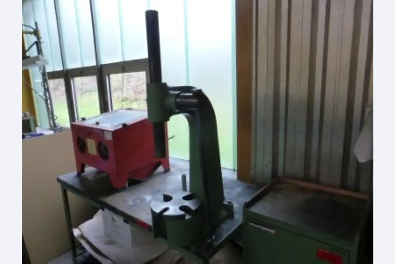 machinery for preparation of starters<br>and alternators-3