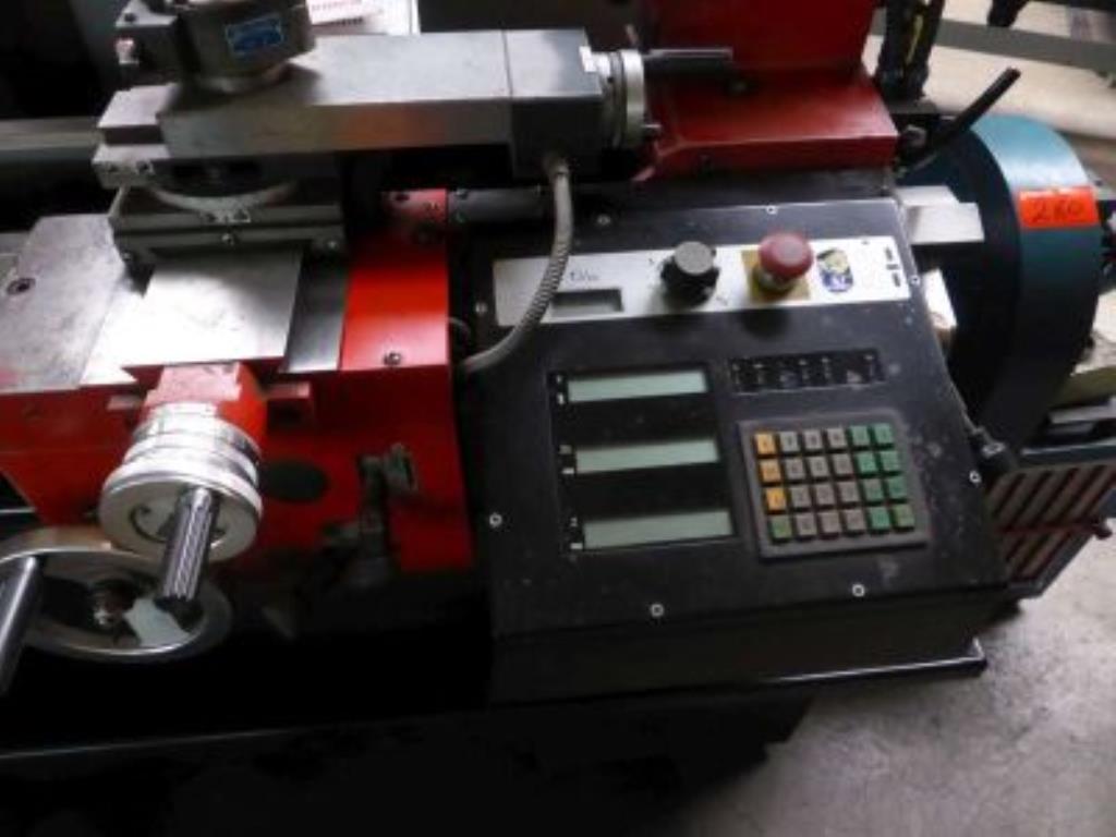 Máquinas para o recondicionamento de motores de arranque e alternadores-3