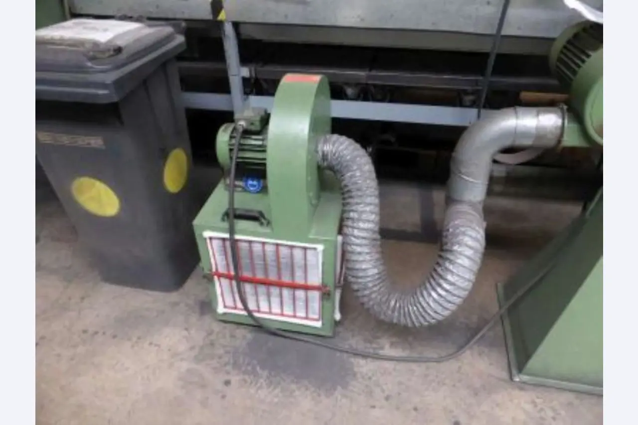 Maschinen zur Aufbereitung von Anlassern<br>und Lichtmaschinen -3