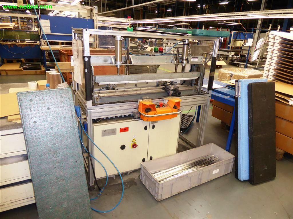 
Máquinas e sistemas para o trabalho de metais e tecnologia de superfícies<br>-1