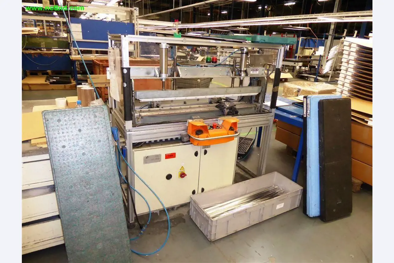 Máquinas e sistemas para o trabalho de metais e tecnologia de superfícies<br>-1