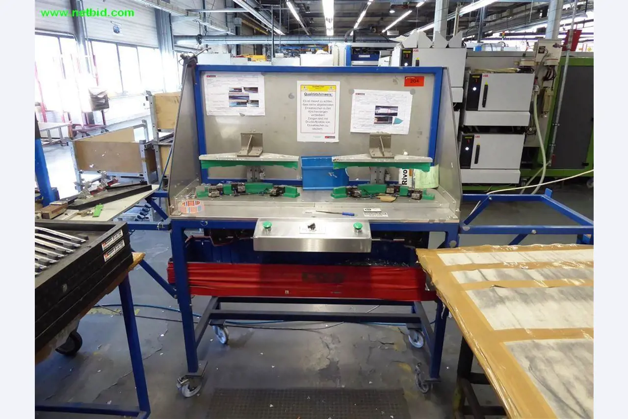 Máquinas e sistemas para o trabalho de metais e tecnologia de superfícies<br>-1