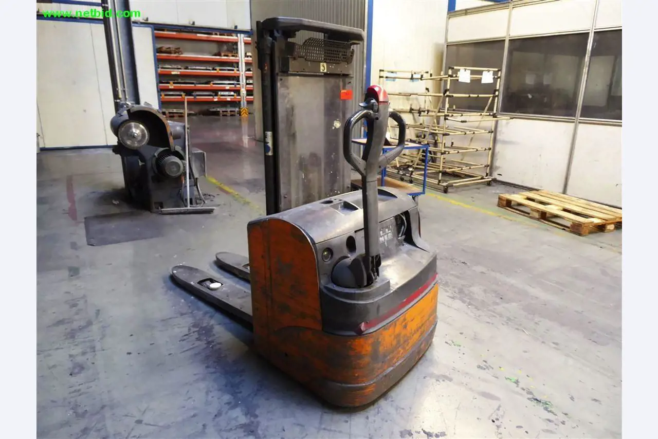 Máquinas e sistemas para o trabalho de metais e tecnologia de superfícies<br>-2