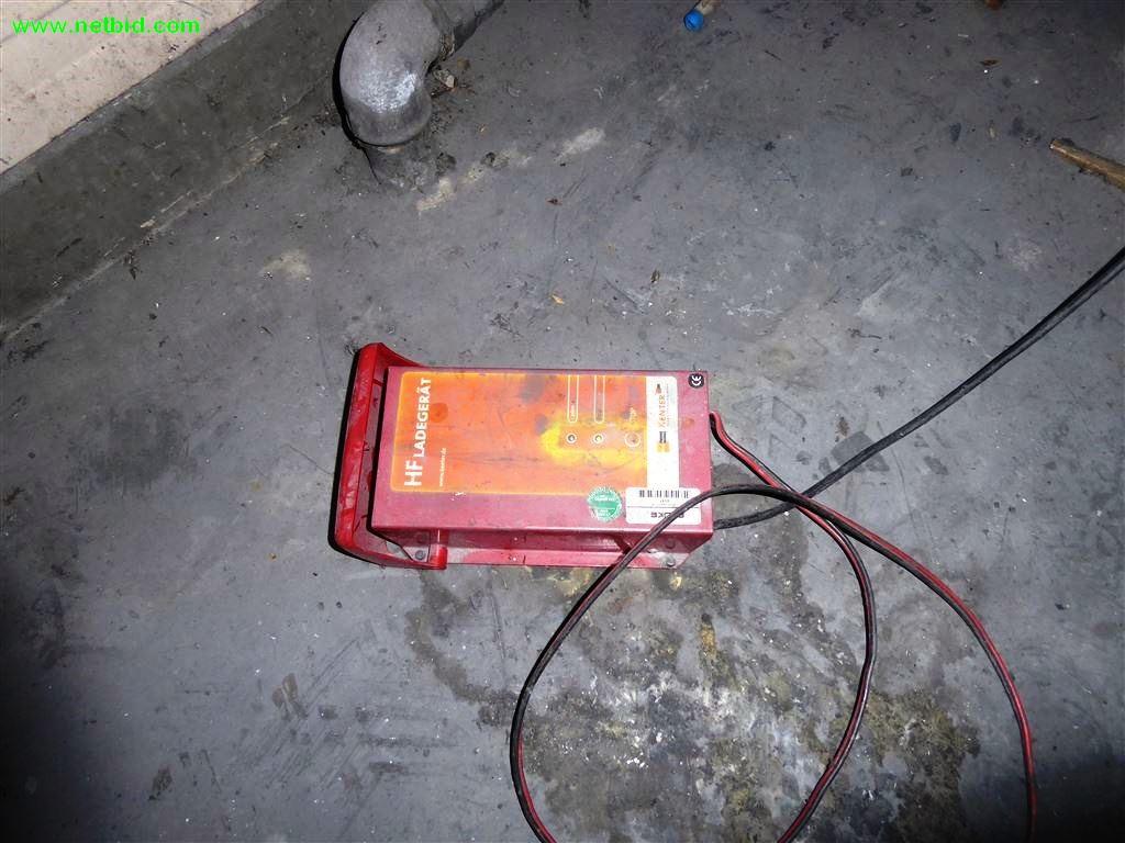 
Máquinas e sistemas para o trabalho de metais e tecnologia de superfícies<br>-4