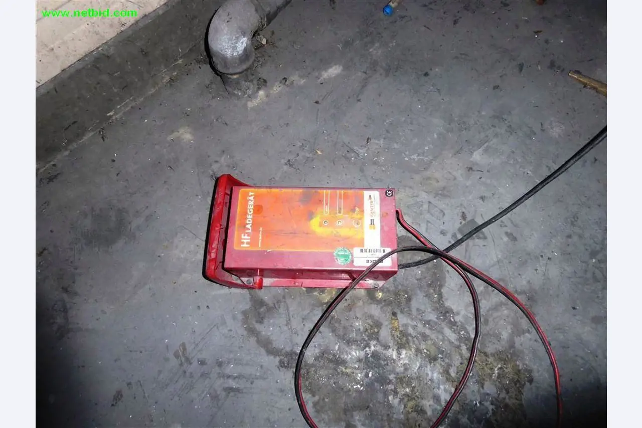 Máquinas e sistemas para o trabalho de metais e tecnologia de superfícies<br>-4